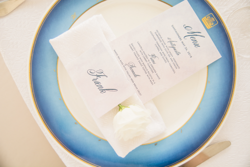 blue table setting wedding
