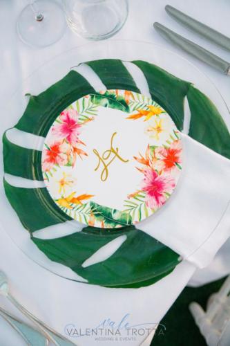 menu tondo luxury wedding tropical